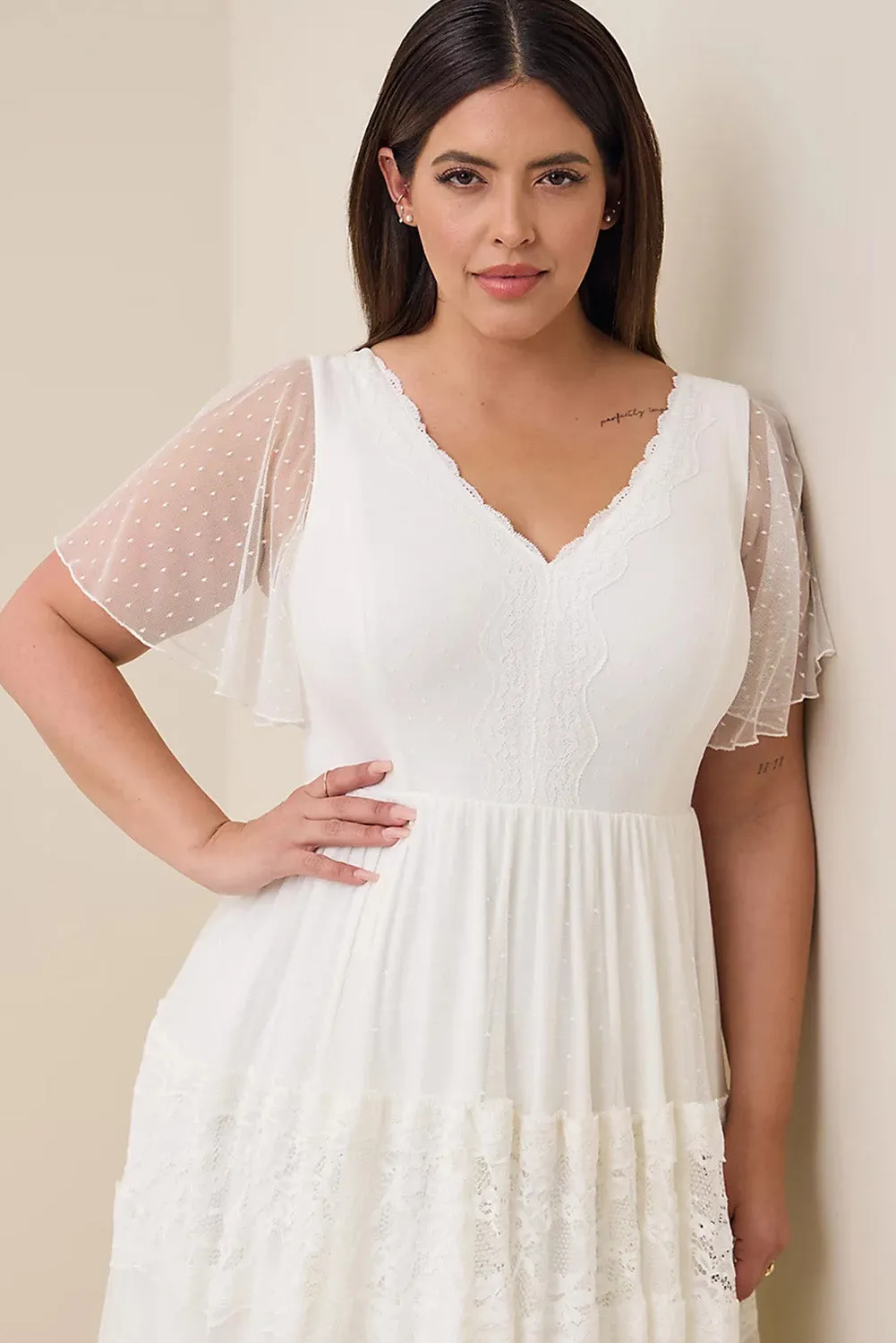 White Plus Size Lace A-line Boho Wedding Dress