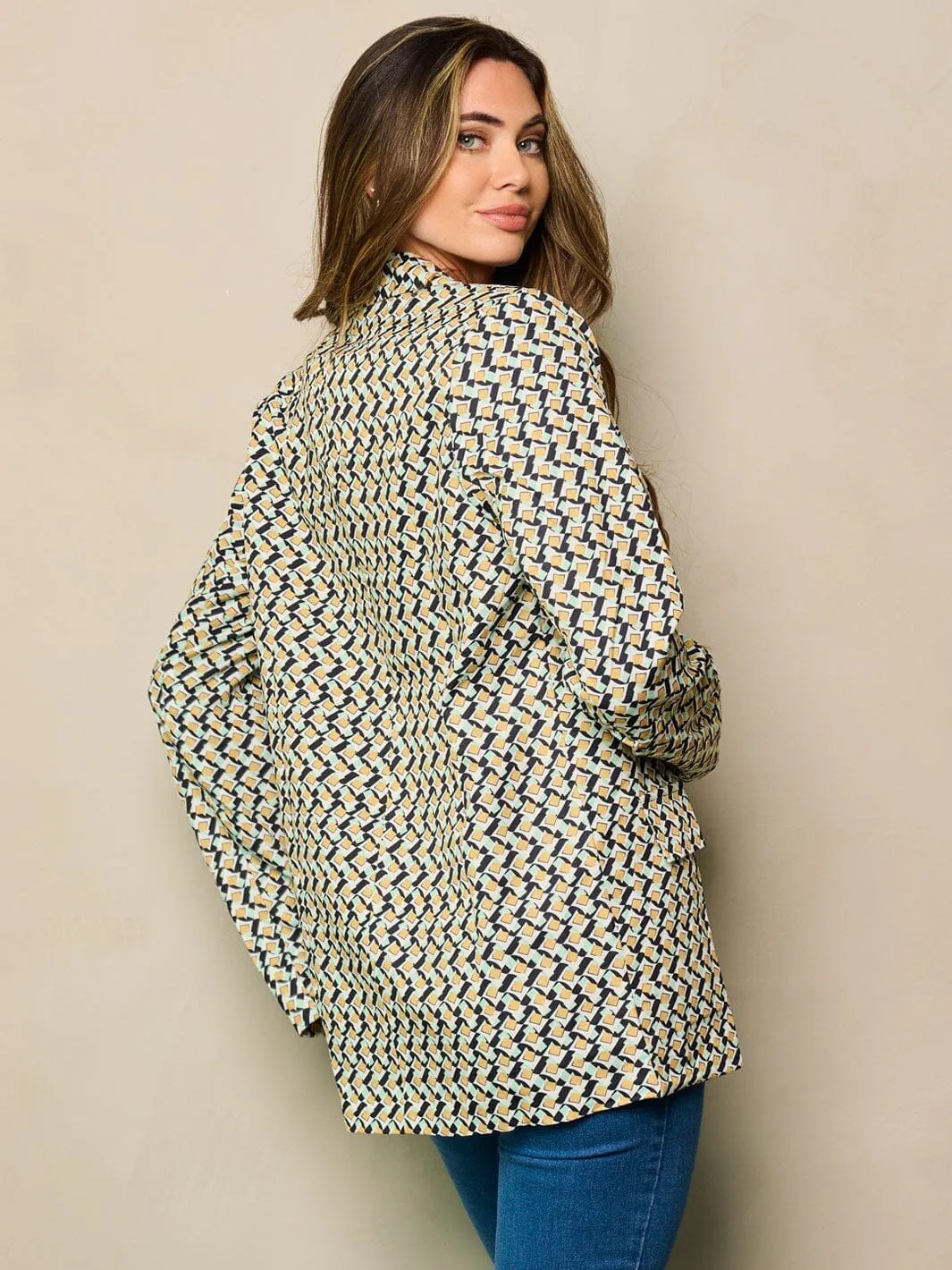 WOMEN'S LONG SLEEVE BUTTON CLOSURE PRINTED BLAZER